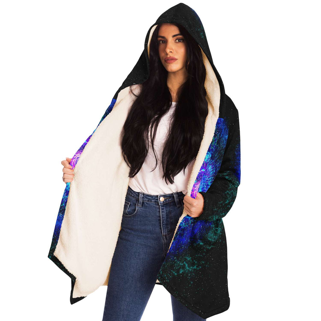 Blizzard Nova Hooded Sherpa Cloak