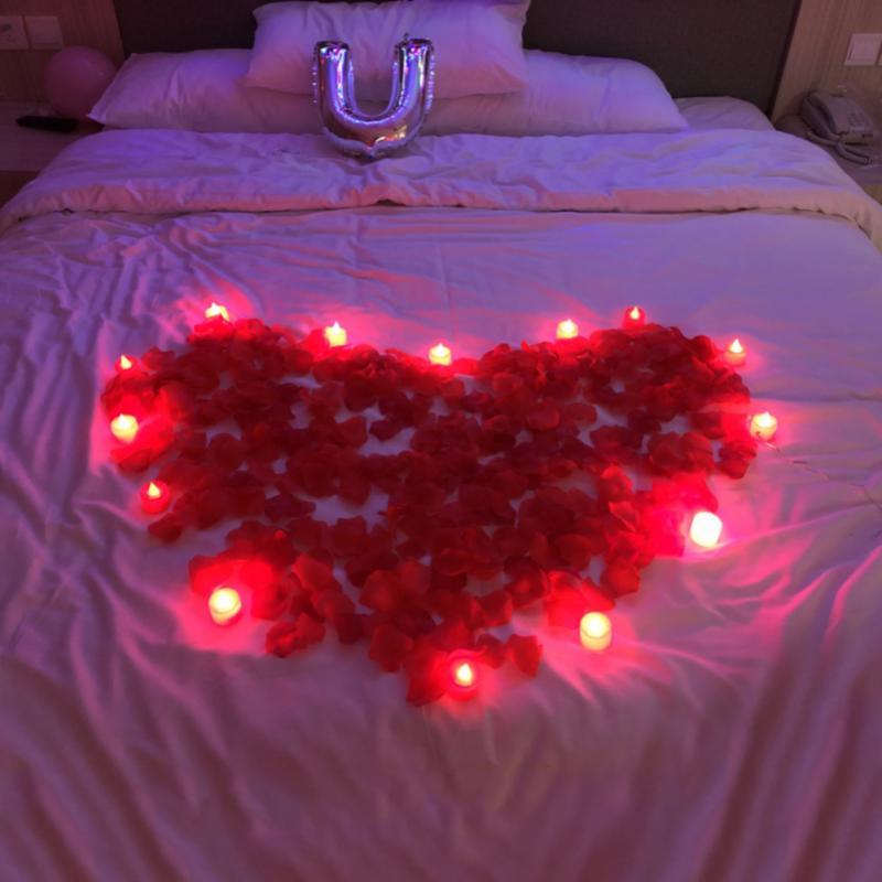 Candles With Battery Multicolor Candle Realistic And Bright Flickering Bulb Battery Operated Flameless LED Tea Light For Seasonal & Festival Celebration Lamp Decorative Aromatic Candles Reusable Night Lamp Wedding Birthday Party Decor Candle
